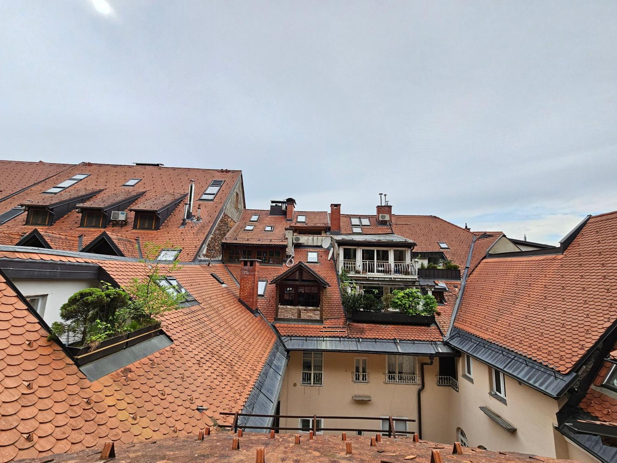 Apartment Nina With Private Terrace Tour As Ljubljana Eksteriør billede